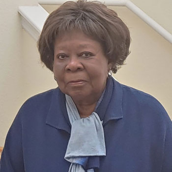 Dr. Vivian Hobbs